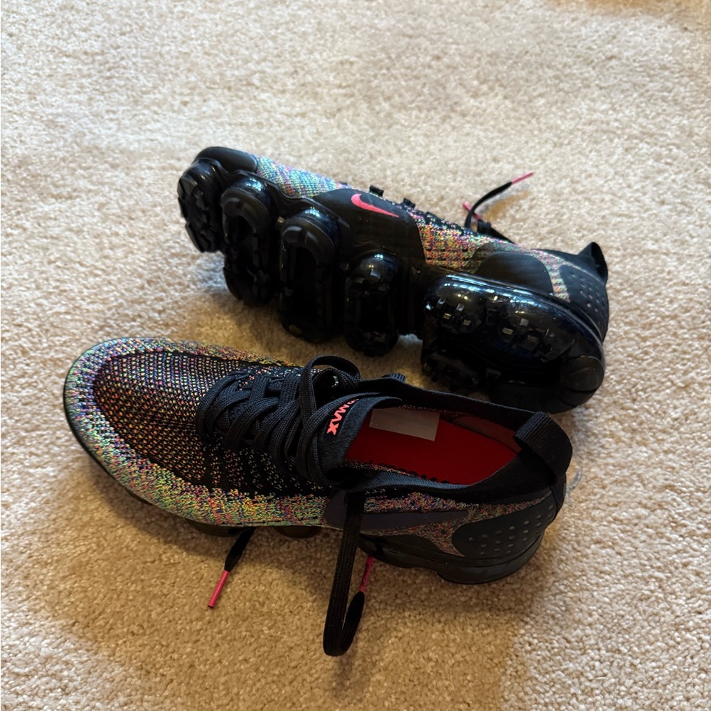 Nike Black and Multicolor Flyknit Sneakers
